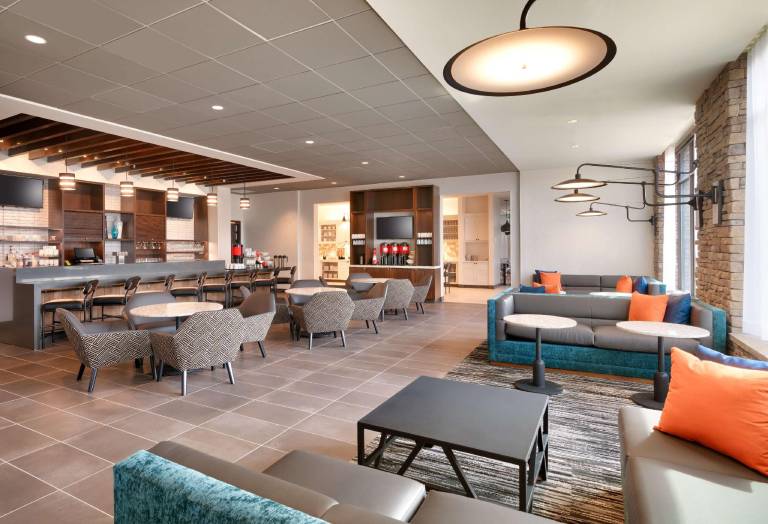 Hyatt Place Anchorage Midtown — photo 3