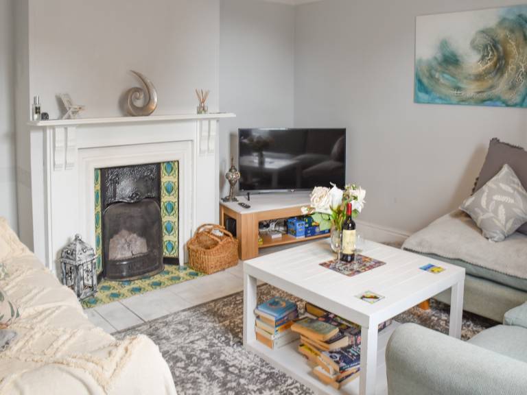 Children-friendly cottage with garden | River view | Next to the beach | Pets allowed — photo 3