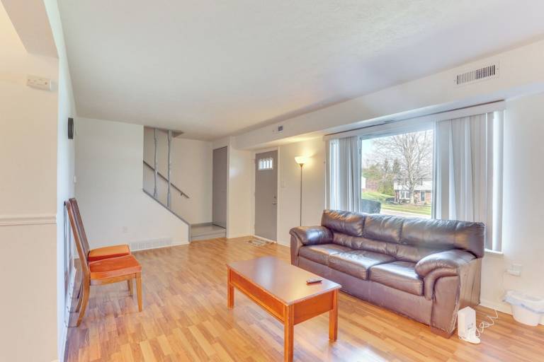 Apartment  Cuyahoga Falls