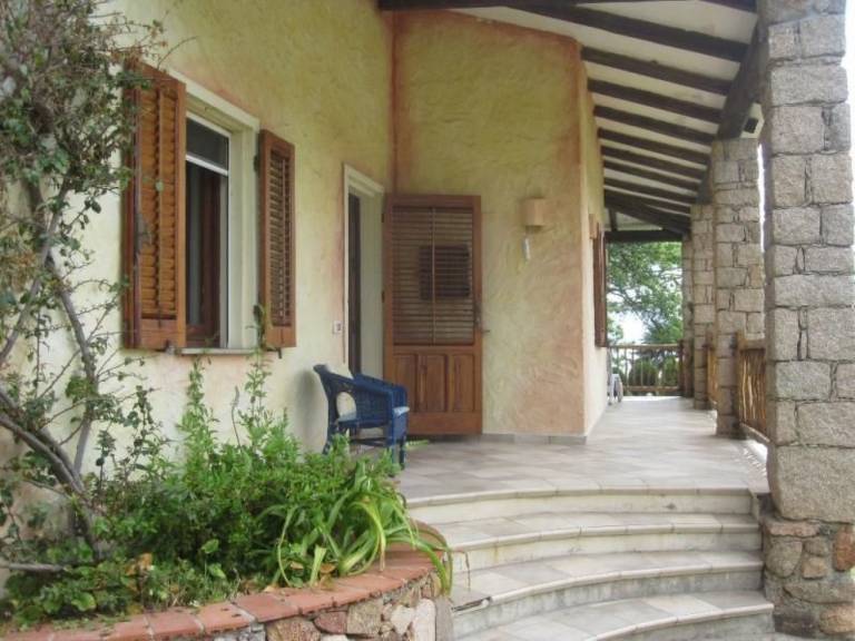 Vacation home with barbeque, patio & garden — photo 4