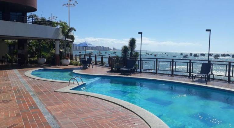 Rental apartment with jacuzzi & pool — photo 5