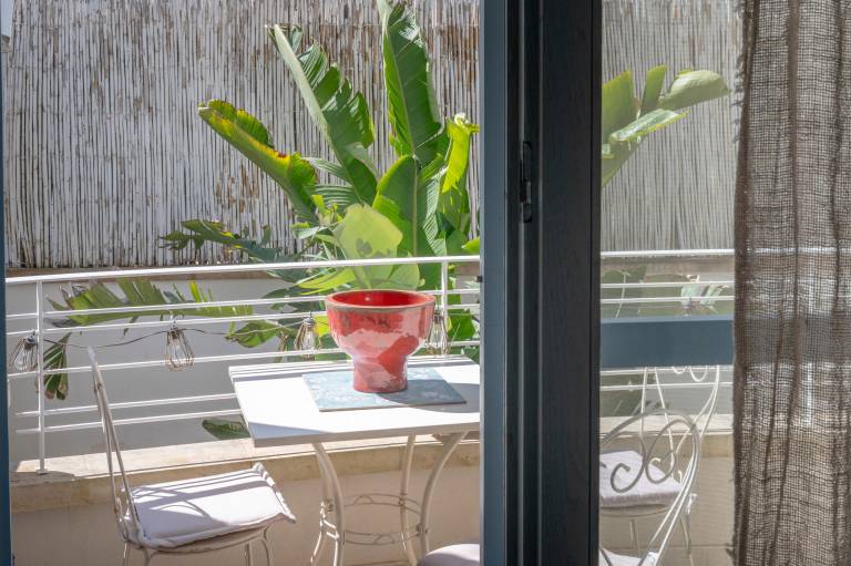 Fully equipped vacation home with patio & fast internet | City view | Next to the beach | Pet-friendly — photo 2