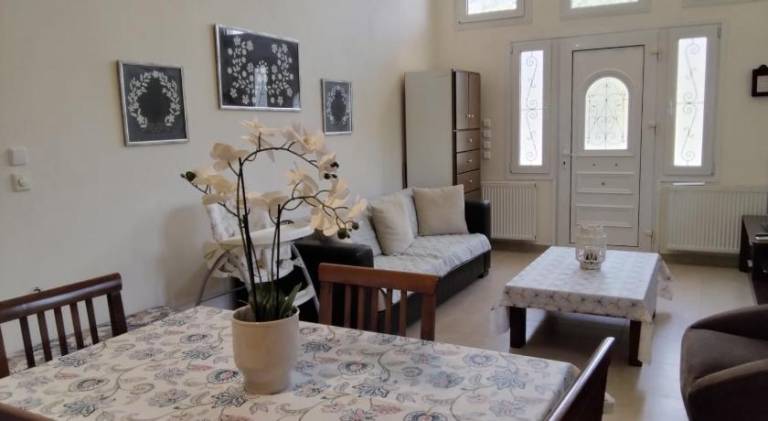 Fully equipped charming vacation home with garden & terrace | Beach nearby | Perfect for remote work | Pet-friendly — photo 5