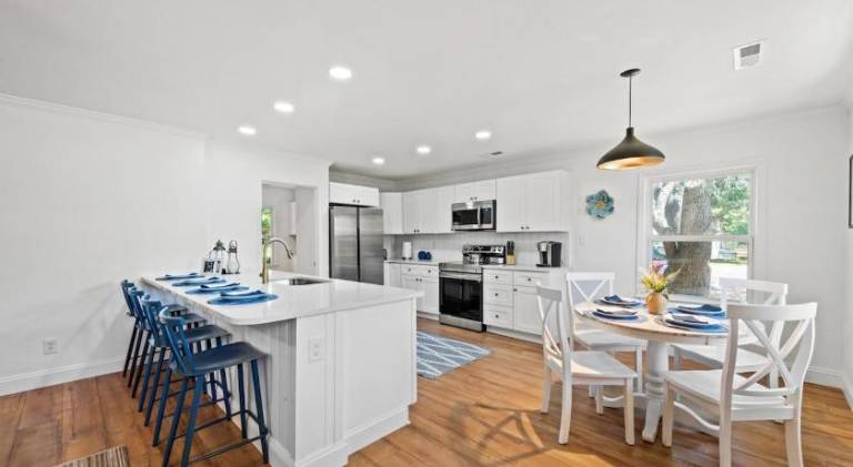 Vacation home with pool in Myrtle Beach, SC