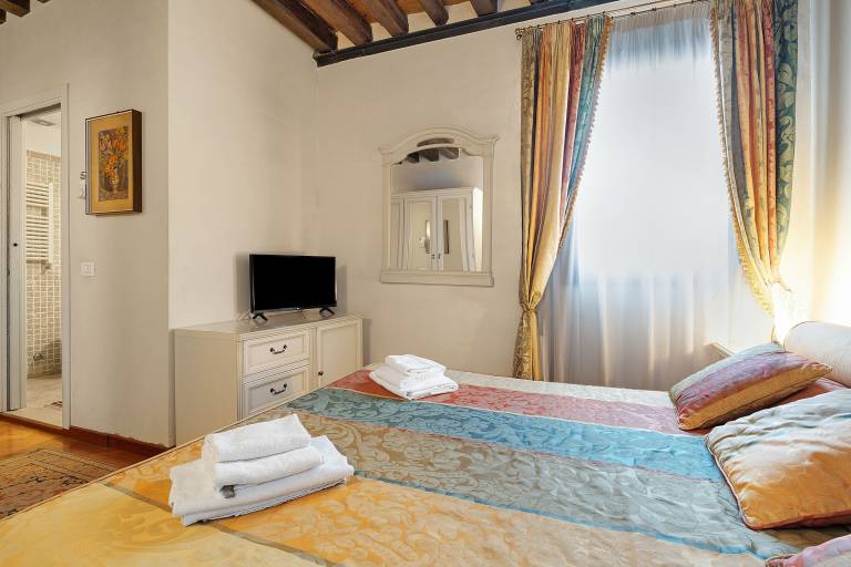 Private room with fast internet | Suitable for remote work | Pet-friendly — photo 3