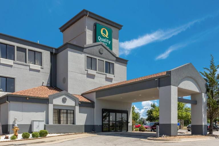 Quality Inn Lees Summit - Kansas City — photo 3