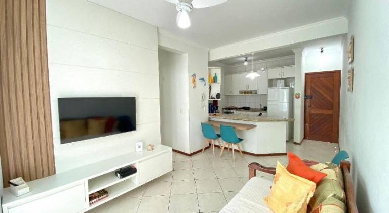 Holiday apartment with pool | Close to the beach | Pets are welcome in Florianópolis