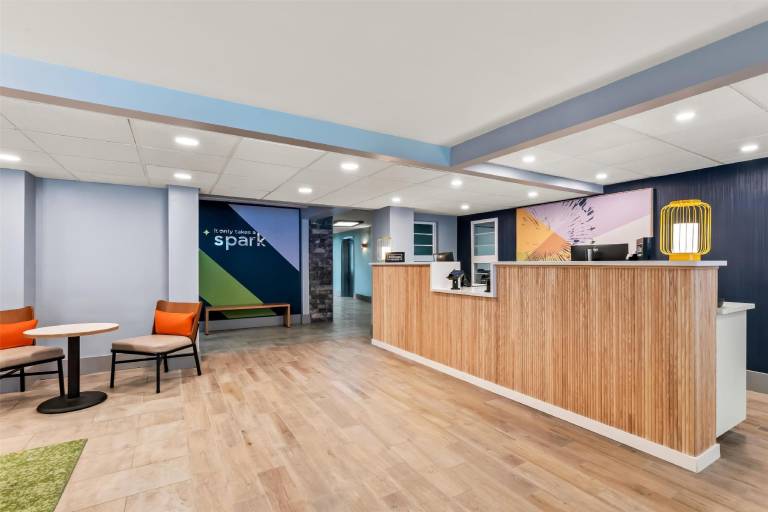 Spark by Hilton Chattanooga Downtown — photo 4