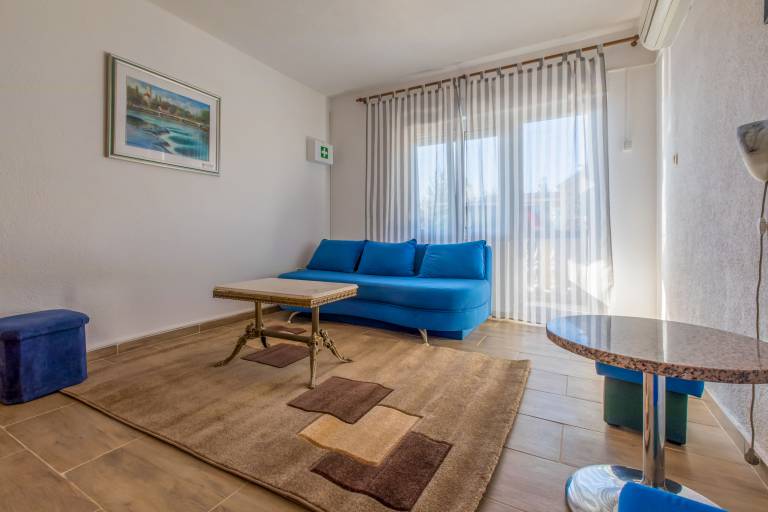 Pleasant apartment with garden, patio & barbecue | Garden view | Next to the beach | Dogs allowed — photo 5