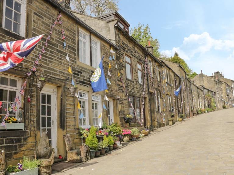 Cottage  Keighley