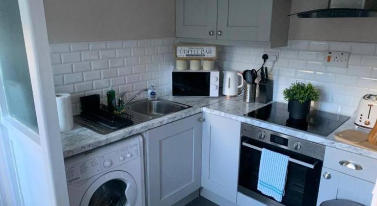 Chic Belfast Hideaway - Sleeps 4 - Parking — photo 2