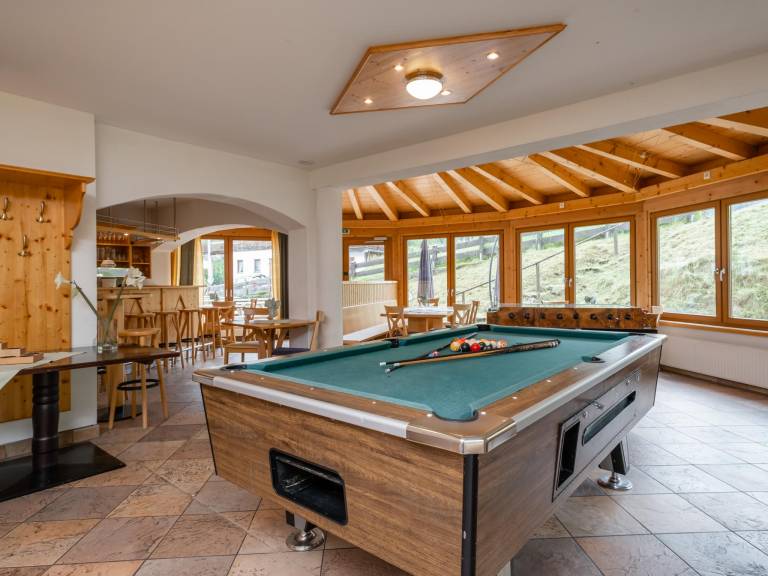 Fully equipped nice chalet with sauna & patio | Close to the ski | Pets allowed — photo 5