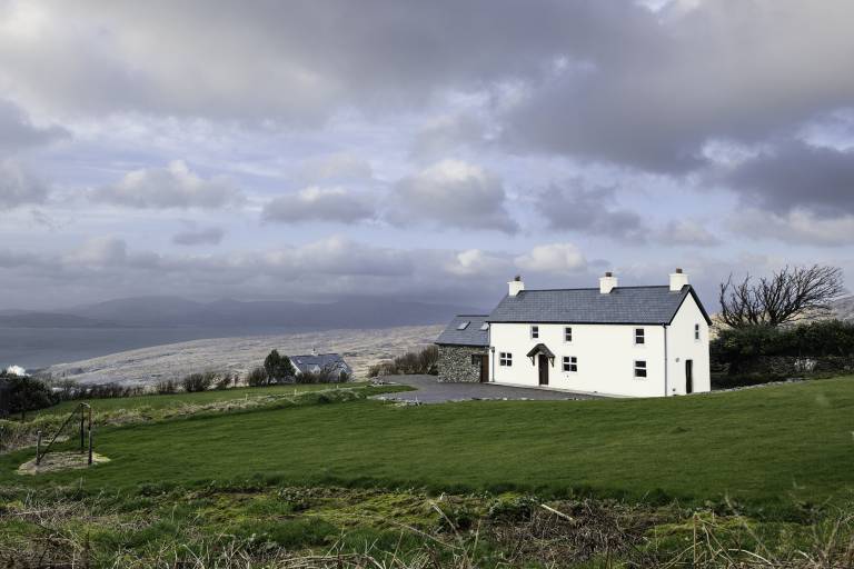 House  Reagh