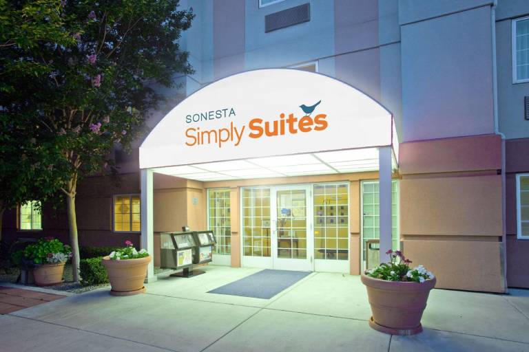 Sonesta Simply Suites Garden Grove Anaheim in Orange, CA