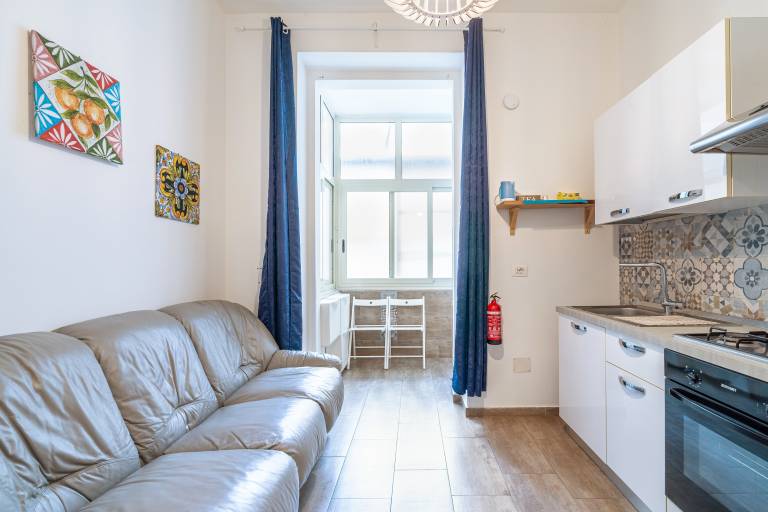 Rental apartment with fast internet | City view — photo 2