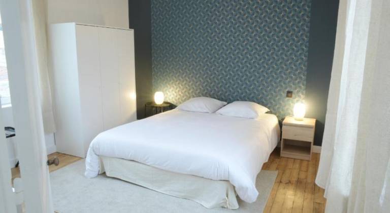 T2 de 55m2 avec toit terrasse, hyper centre, wifi, draps, savons et serviettes fournis — photo 5