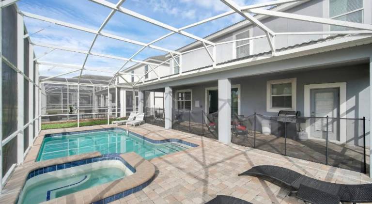 Beautiful vacation home with pool | Good for workation | Dogs allowed in Cham
