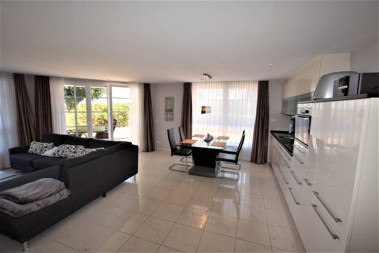 Rental apartment with patio | Sea view — photo 3