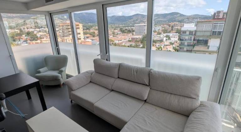 Apartment with pool — photo 2