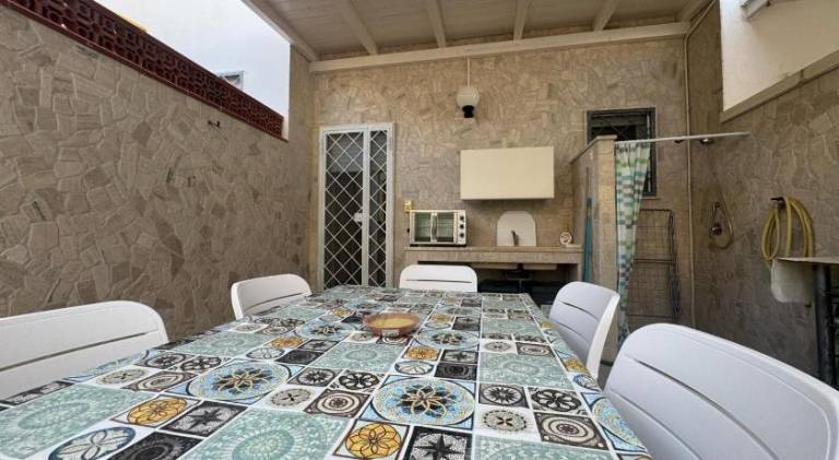Villa with 2 rooms for 6 persons — photo 2