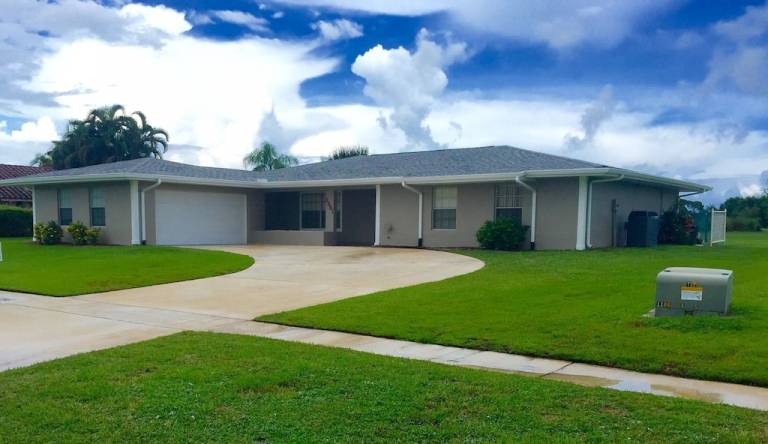 House  Port St. Lucie
