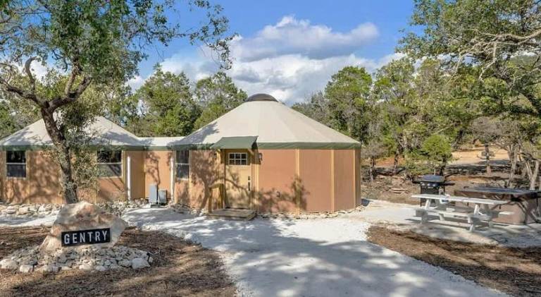 Vacation home with jacuzzi | Dogs allowed in Canyon, TX