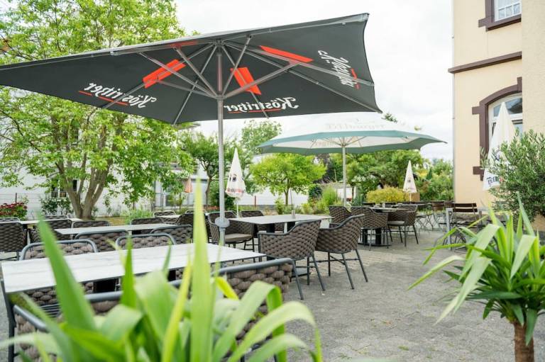 ROCA Restaurant & Hotel