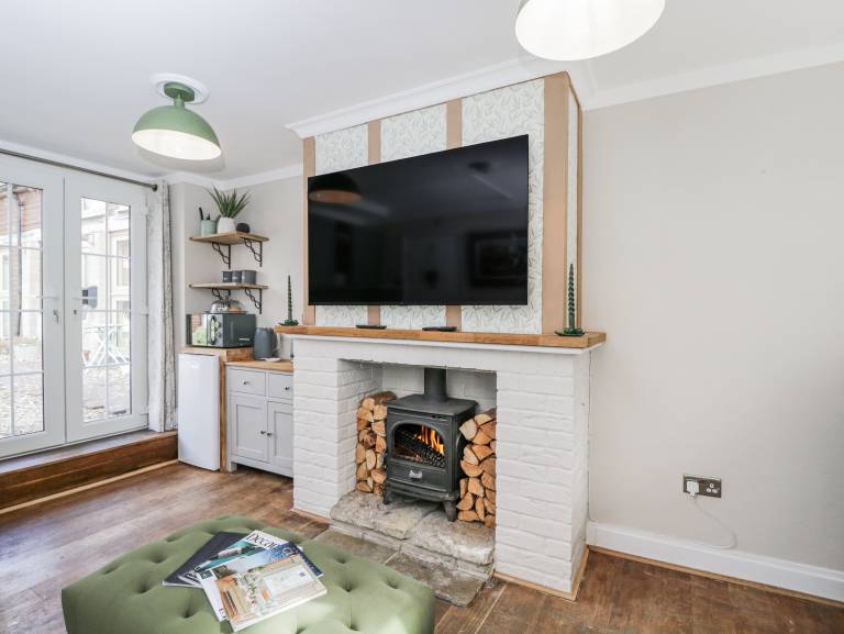 Fully equipped cottage with pool & garden | Beach view | Dogs allowed — photo 4