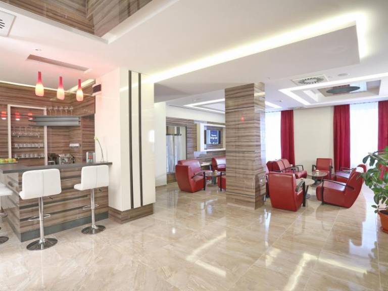 Hotel Theater Belgrade — photo 3