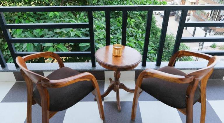 Lime Tree 3BHK Service Apartment Gurgaon — photo 4