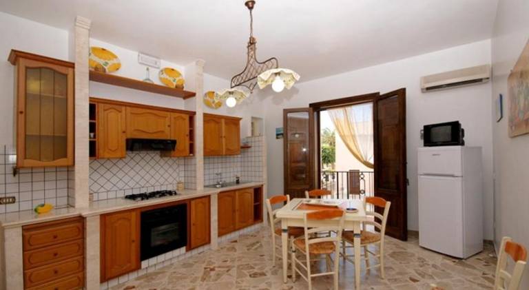 Pleasant holiday apartment with BBQ & patio | Beach nearby | Dogs allowed — photo 2