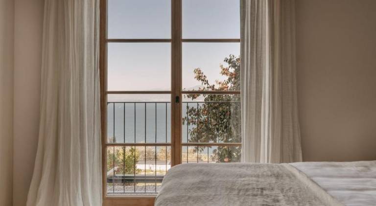 Apartment with terrace, pool & yard | Pets are welcome in Torri del Benaco