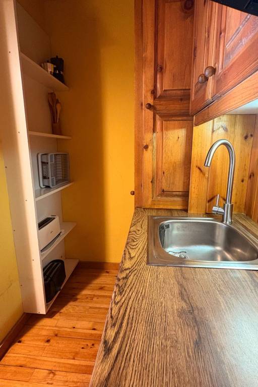 Apartment with terrace — photo 3