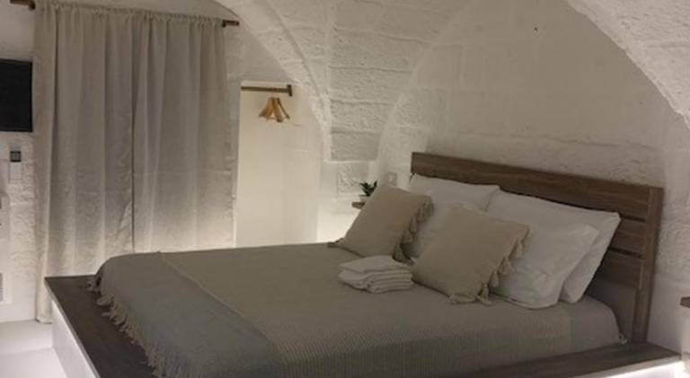 Vacation home with 1 room for 2 persons in Fasano