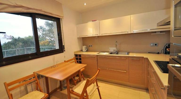 Villa with pool | Pet-friendly — photo 5