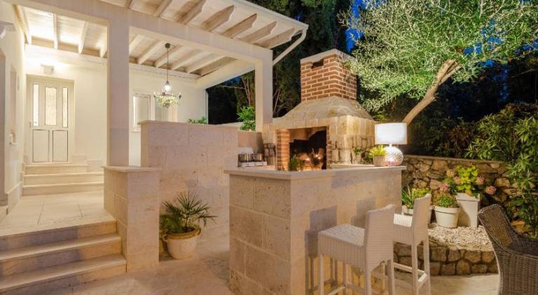 Villa Bella with pool — photo 4