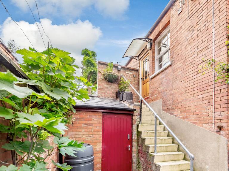 Cottage  Lincoln