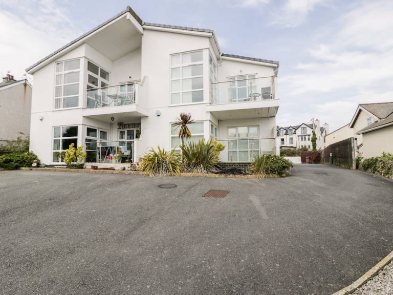 Apartment  Benllech