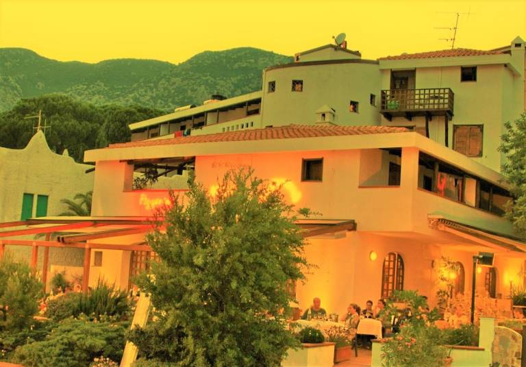 Hotel Pop in Dorgali