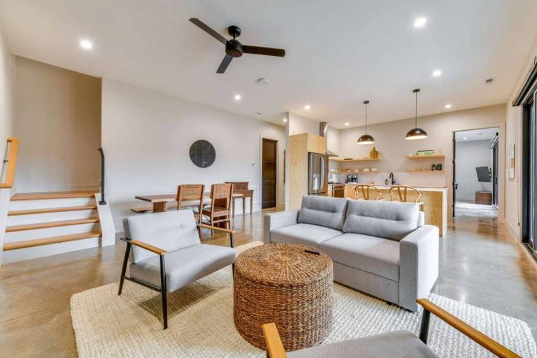 Family-oriented vacation home | Pets are welcome — photo 3