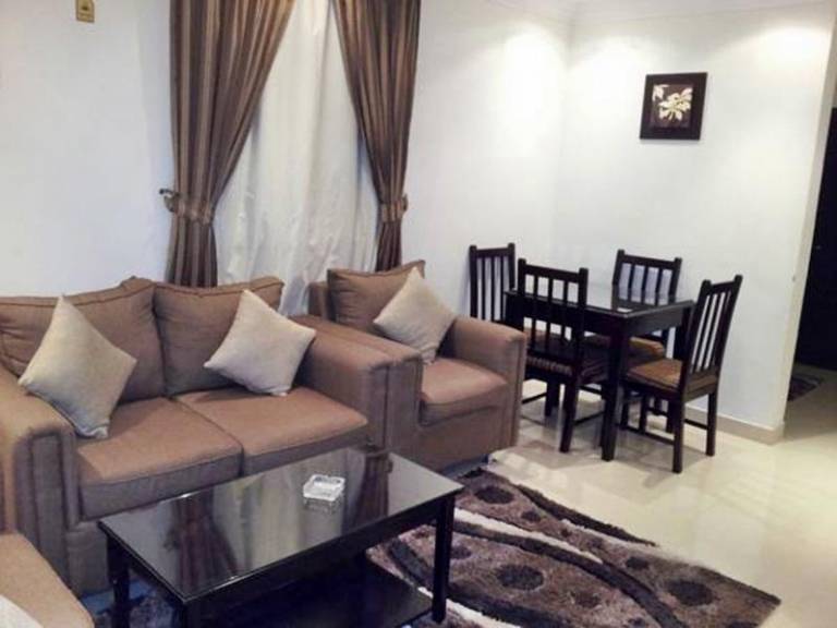 Appartement met hotelvoorzieningen  Al Malqa