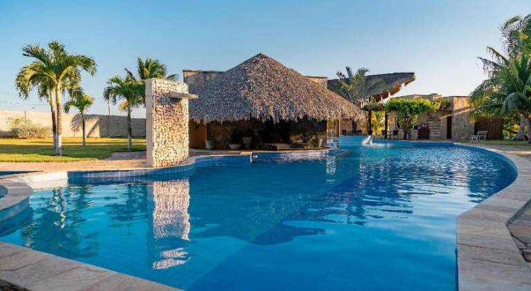 Charming vacation home with pool | Pet-friendly — photo 3