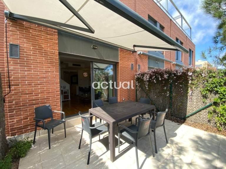 Modern duplex with garden, pool and WiFi in Platja d'Aro in Castell-Platja d'Aro