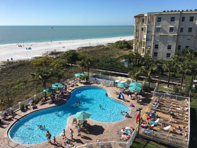 House  Saint Pete Beach