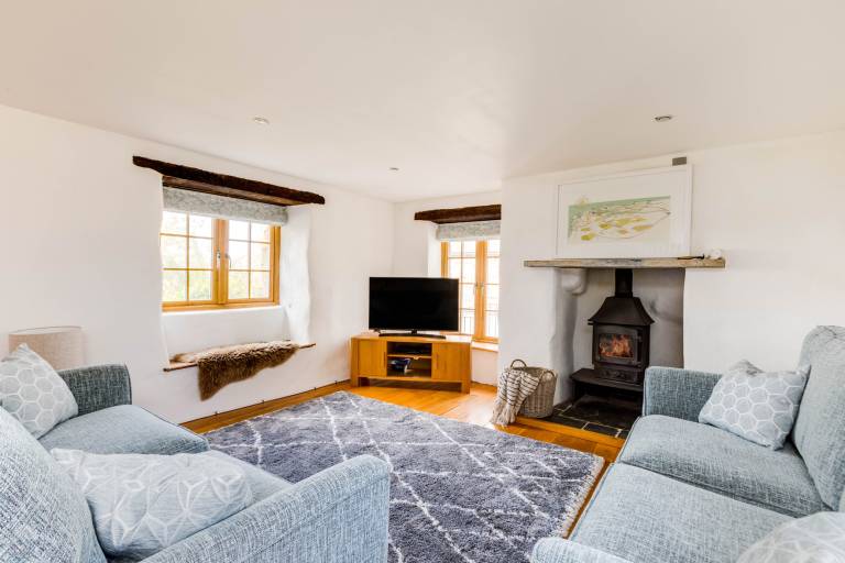 Child-friendly lovely cottage with garden & patio | Pets allowed — photo 3