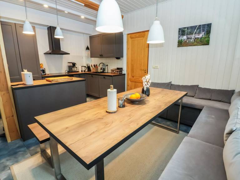 Pleasant vacation home with sauna | Pet-friendly — photo 5