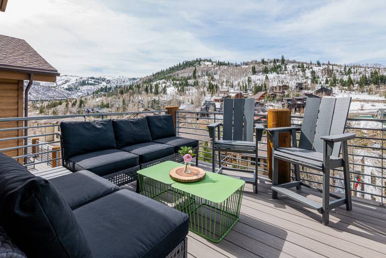 Children-friendly pleasant house with barbeque & hot tub | Mountain view | Pet-friendly — photo 3