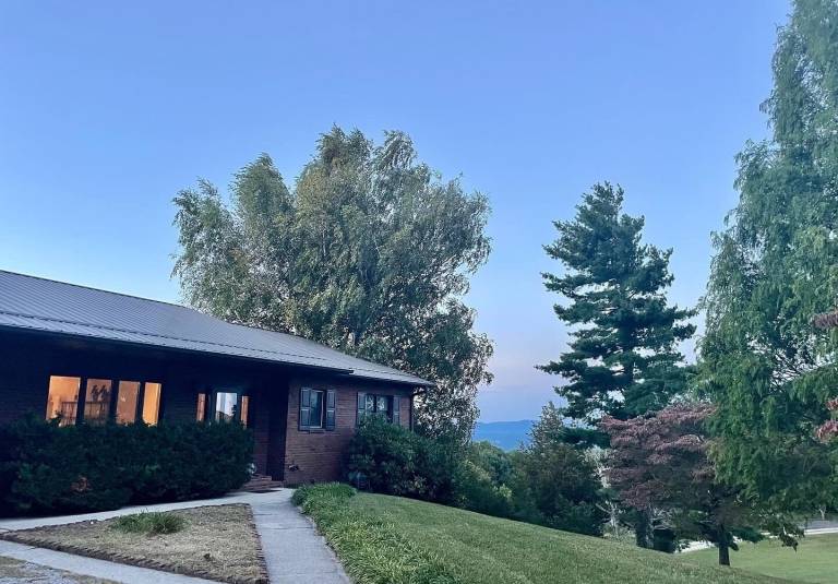 House Hendersonville