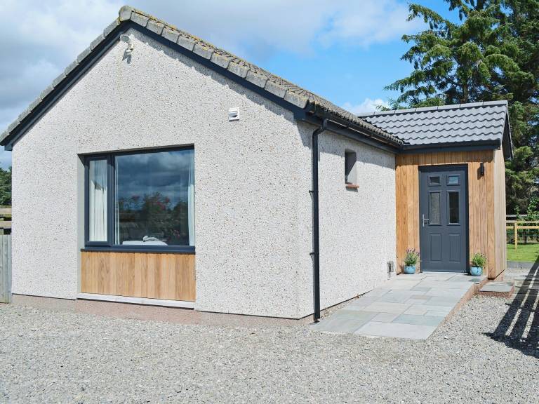 Cottage Tain