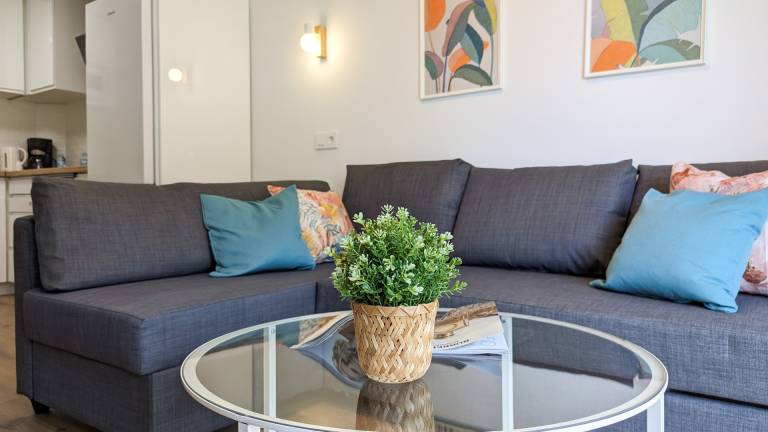 Holiday apartment with terrace | Water view — photo 3